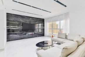 Luxury waterfront 3 BR apt with maids room in the heart of JBR, Dubai